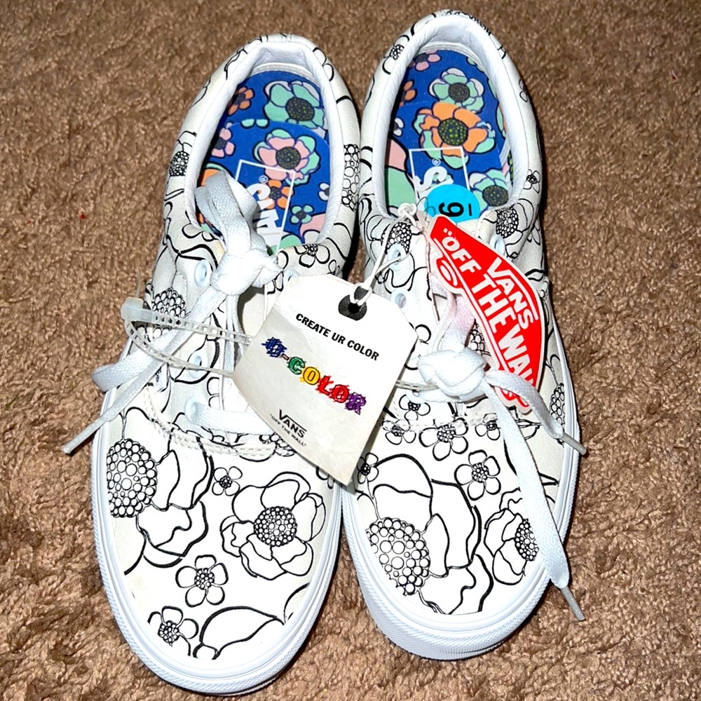 U-COLOR VANS “OFF THE WALL”
